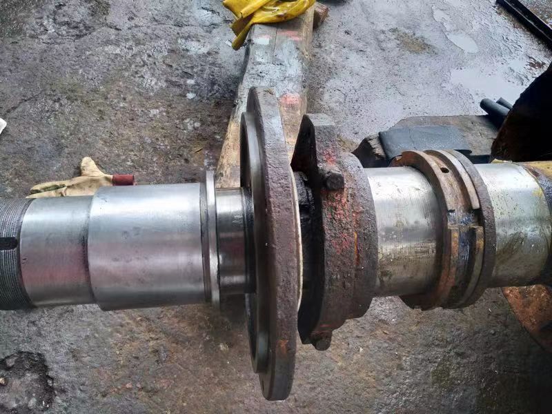 中开水泵维修(图3) 中开水泵维修(图3)